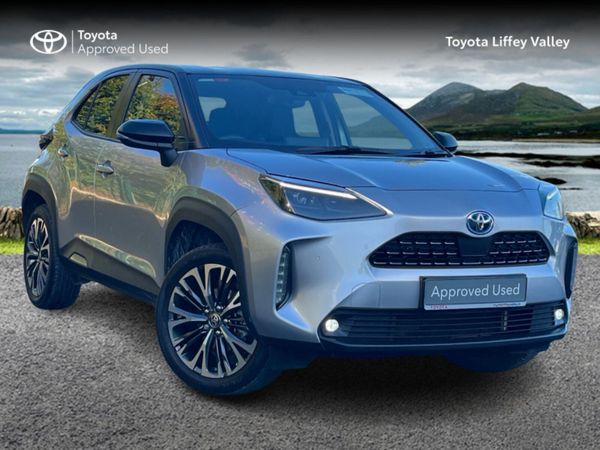 Toyota Yaris Cross Hatchback, Petrol Hybrid, 2023, Silver