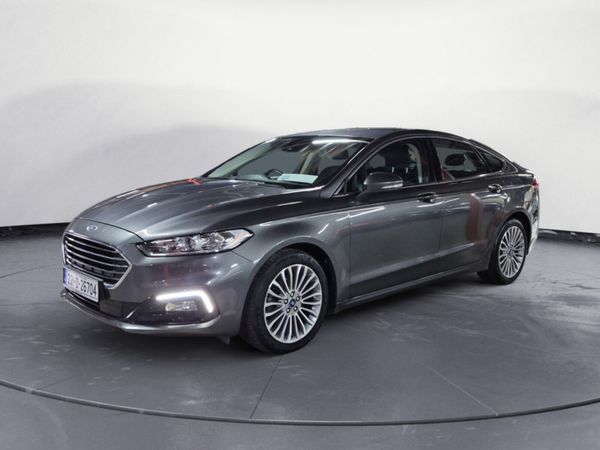 Ford Mondeo Hatchback, Diesel, 2022, Grey