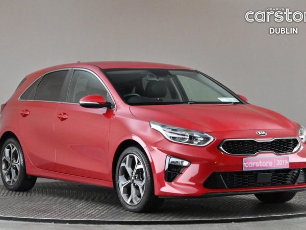 Kia Ceed Hatchback, Petrol, 2019, Red