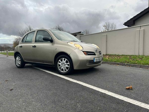 Nissan Micra Hatchback, Petrol, 2003, Gold