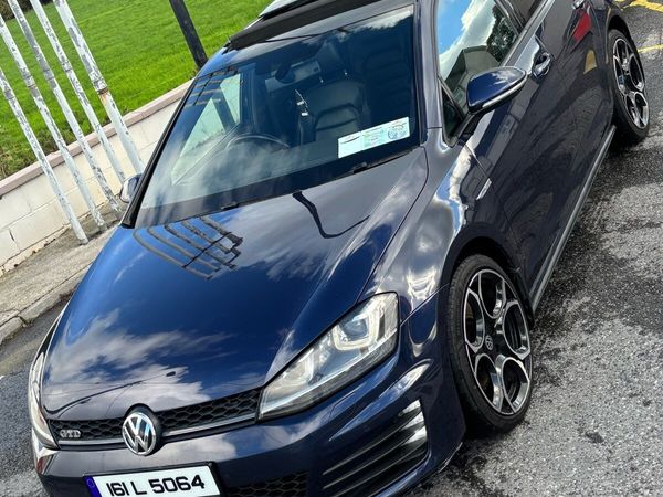 Volkswagen Golf Hatchback, Diesel, 2016, Blue