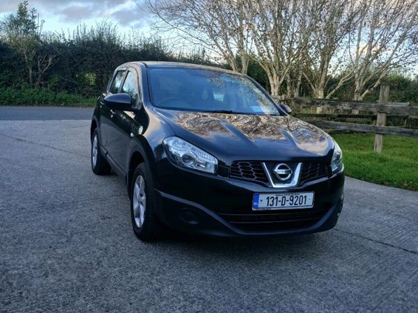 Nissan Qashqai Estate/Jeep, Diesel, 2013, Black