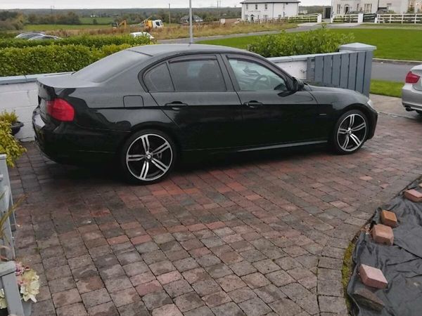 BMW 3-Series Saloon, Diesel, 2009, Black