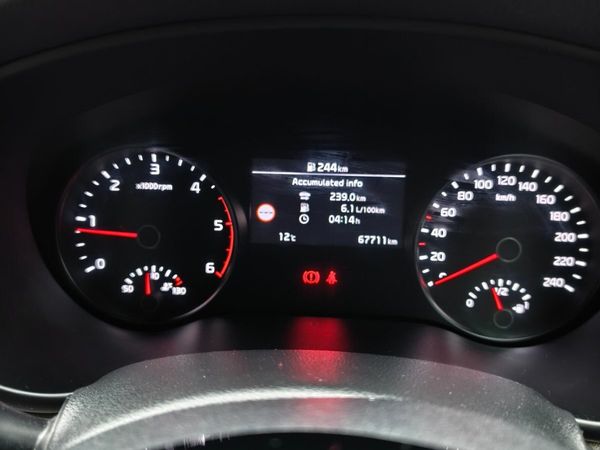 Kia Sportage SUV, Diesel Hybrid, 2021, Blue