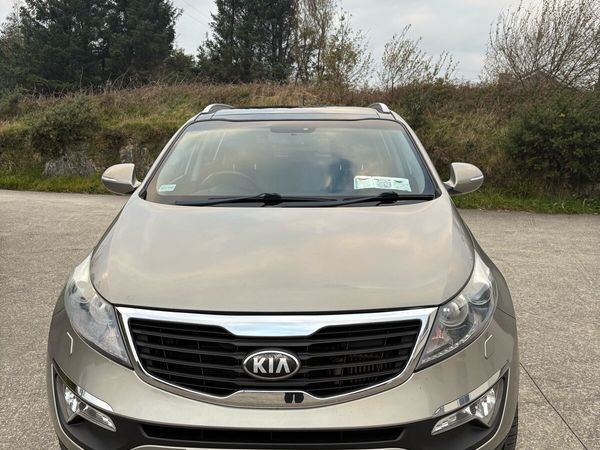 Kia Sportage SUV, Diesel, 2013, Silver