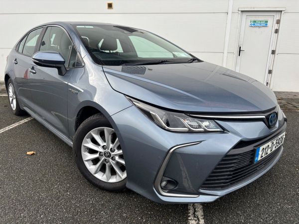 Toyota Corolla Saloon, Petrol Hybrid, 2021, Grey