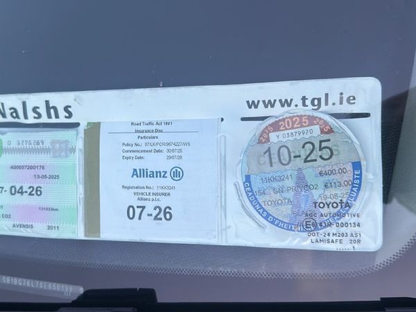 Toyota Avensis Saloon, Petrol, 2011, Black