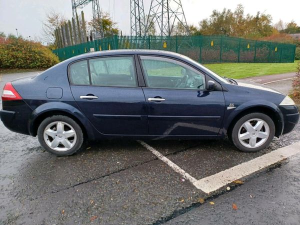 Renault Megane Saloon, Petrol, 2007, Blue