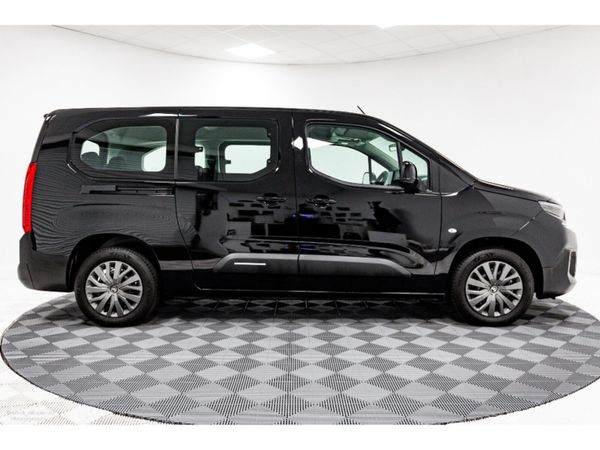 Citroen Berlingo SUV, Electric, 2025, Black