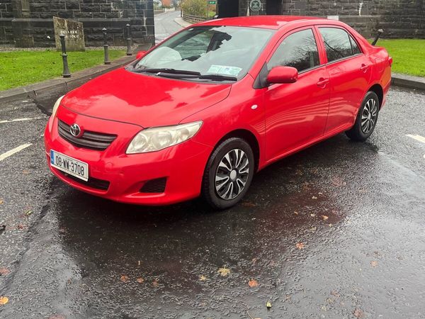 Toyota Corolla Saloon, Petrol, 2008, Red