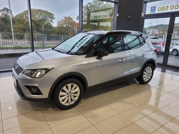 SEAT Arona Hatchback, Petrol, 2019, Grey