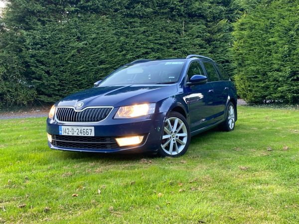 Skoda Octavia Estate, Diesel, 2014, Blue