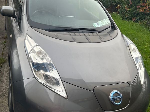 Nissan Leaf Hatchback, Electric, 2015, Grey