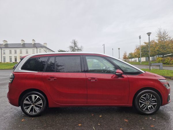Citroen C4 Picasso MPV, Diesel, 2019, Red