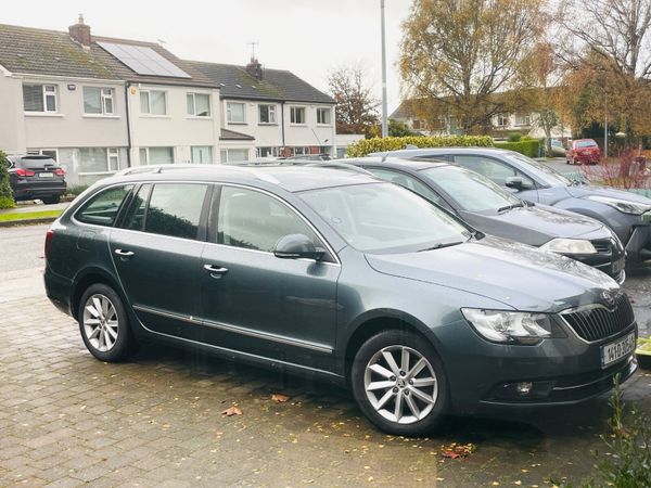 Skoda Superb Estate, Diesel, 2014, Grey