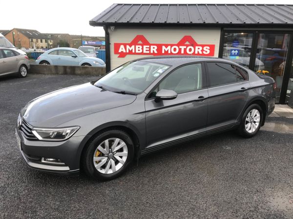 Volkswagen Passat Saloon, Diesel, 2015, Grey