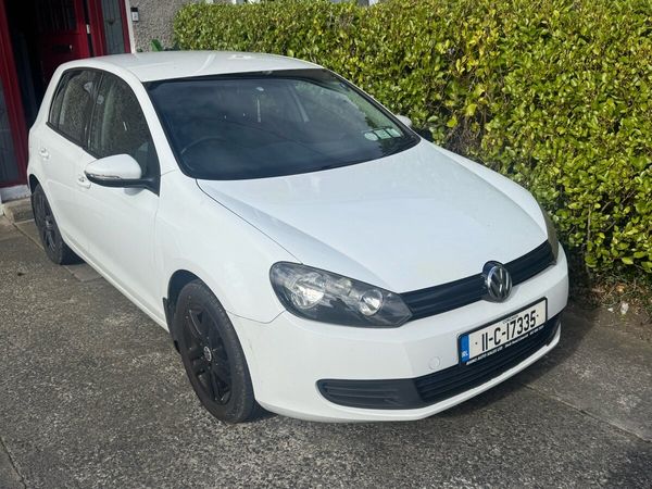 Volkswagen Golf Hatchback, Petrol, 2011, White