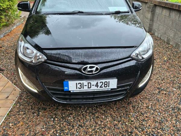 Hyundai i20 Hatchback, Petrol, 2013, Black