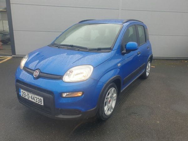 Fiat Panda SUV, Petrol, 2025, Blue