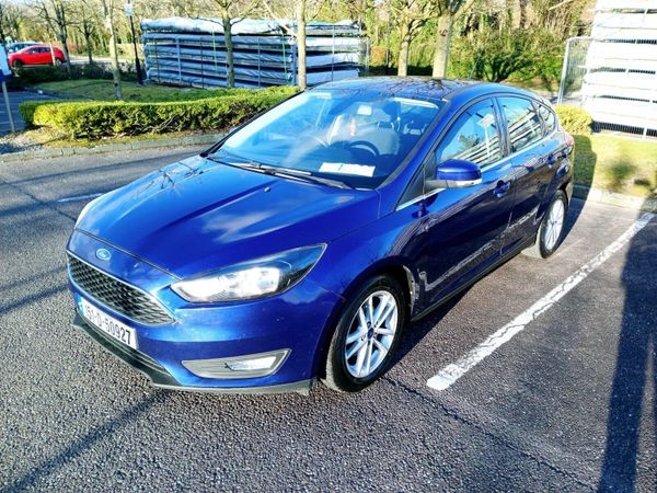 Ford Focus Hatchback, Diesel, 2015, Blue
