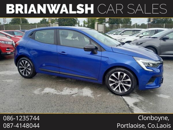 Renault Clio Hatchback, Petrol, 2023, Blue