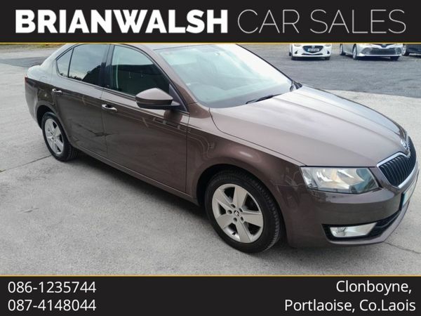Skoda Octavia Hatchback, Diesel, 2017, Brown