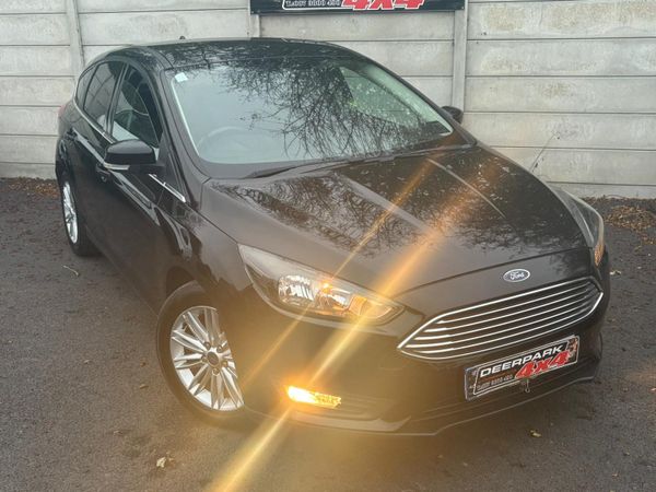Ford Focus Hatchback, Diesel, 2017, Black