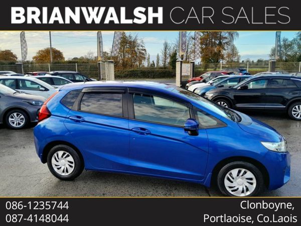 Honda Fit Hatchback, Petrol, 2016, Blue