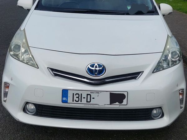 Toyota Prius MPV, Petrol Hybrid, 2013, White