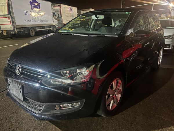 Volkswagen Polo Hatchback, Petrol, 2013, Black