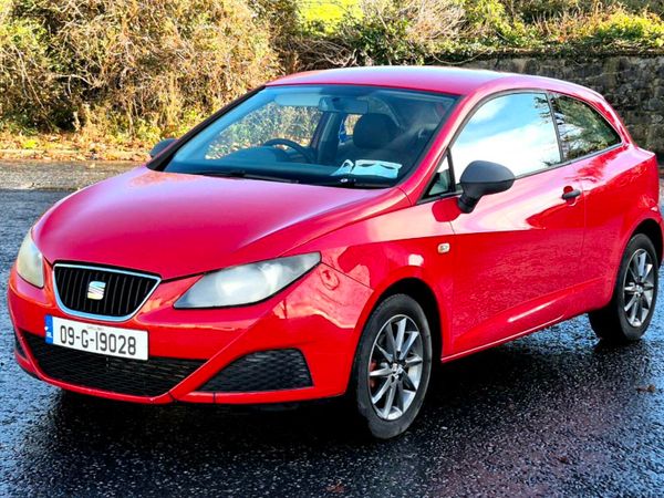 SEAT Ibiza Hatchback, Petrol, 2009, Red