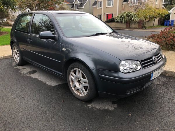 Volkswagen Golf Hatchback, Petrol, 2000, Grey