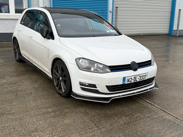 Volkswagen Golf Hatchback, Diesel, 2014, White
