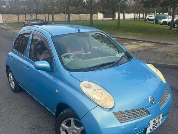 Nissan Micra Hatchback, Petrol, 2004, Blue