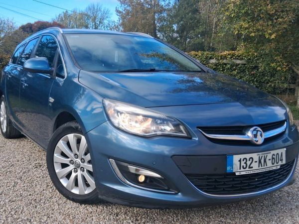 Vauxhall Astra Estate, Diesel, 2013, Blue