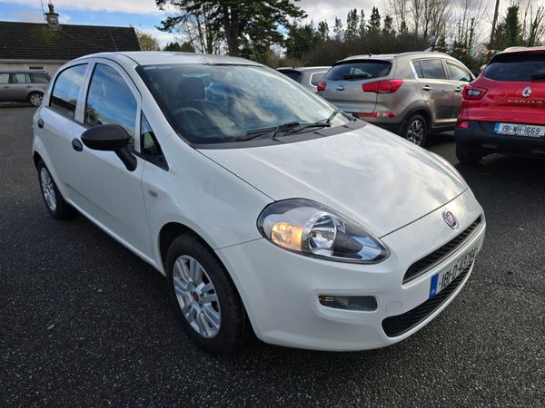 Fiat Punto MPV, Petrol, 2018, White
