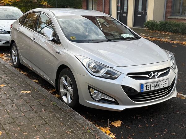 Hyundai i40 Saloon, Diesel, 2013, Silver