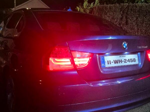 BMW 3-Series Saloon, Diesel, 2011, Blue