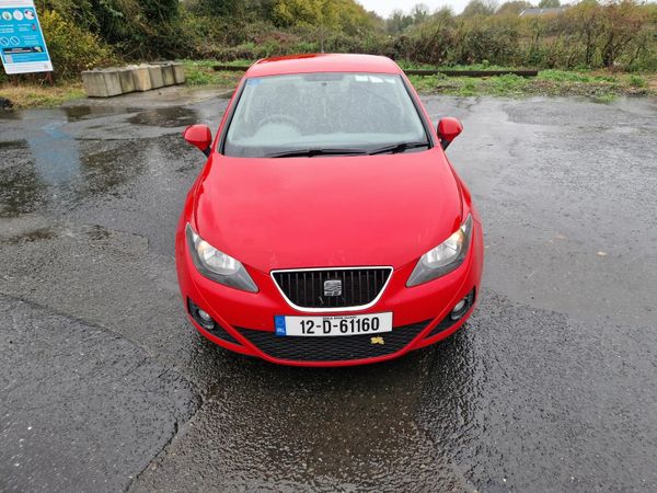 SEAT Ibiza Hatchback, Petrol, 2012, Red