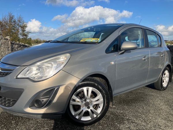 Opel Corsa Hatchback, Diesel, 2013, Brown