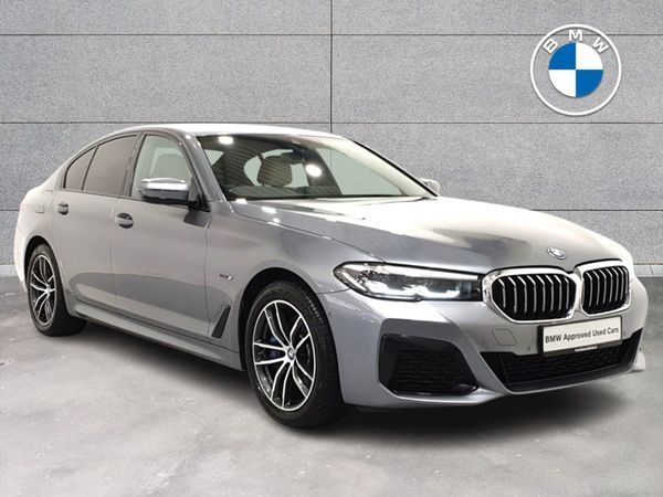 BMW 5-Series Saloon, Petrol Plug-in Hybrid, 2022, Blue