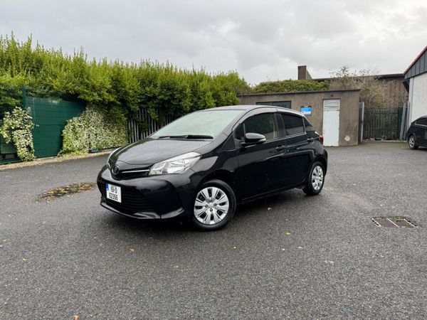 Toyota Vitz Hatchback, Petrol, 2015, Black