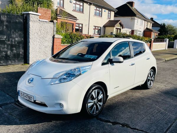 Nissan Leaf Hatchback, Electric, 2017, White