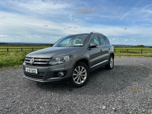 Volkswagen Tiguan SUV, Diesel, 2012, Grey