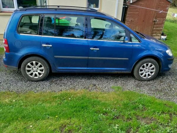 Volkswagen Touran MPV, Diesel, 2008, Blue