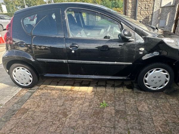 Peugeot 107 Hatchback, Petrol, 2013, Black