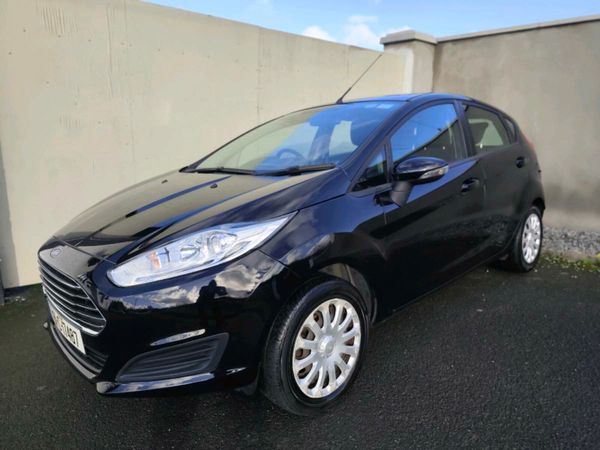 Ford Fiesta Hatchback, Petrol, 2016, Black