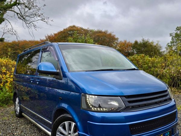 Volkswagen Caravelle MPV, Diesel, 2014, Blue