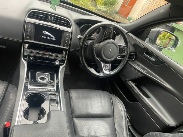 Jaguar XE Saloon, Diesel, 2015, Grey