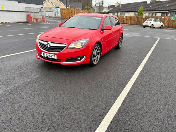 Vauxhall Insignia Estate, Diesel, 2016, Red